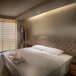 Upper House Hotel