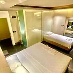 Upper House 3*