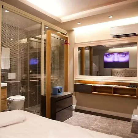 Upper House 4* Κας