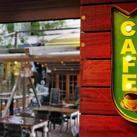 Upper House Готель 4*