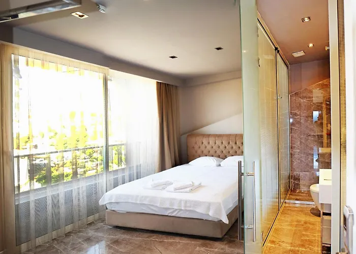 Готель Upper House